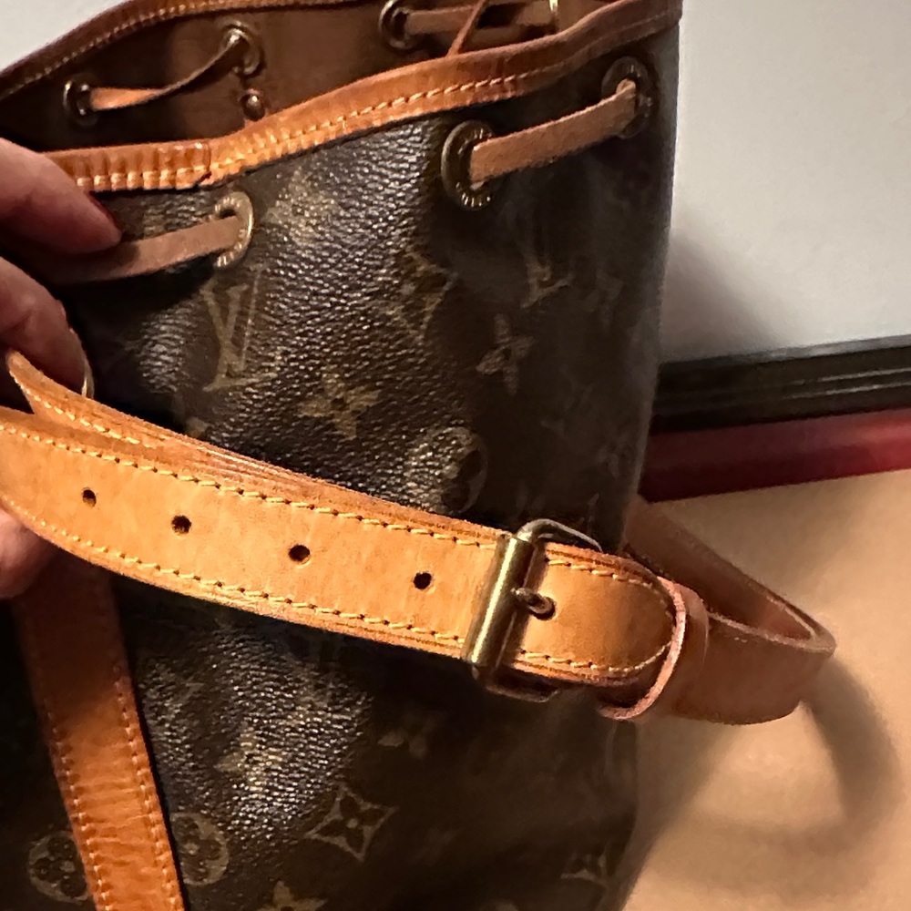 Authentic Louis Vuitton Monogram Noe Bag - Picture 6 of 16
